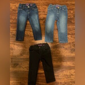 The Children's Place Blue and Black Jeans Set